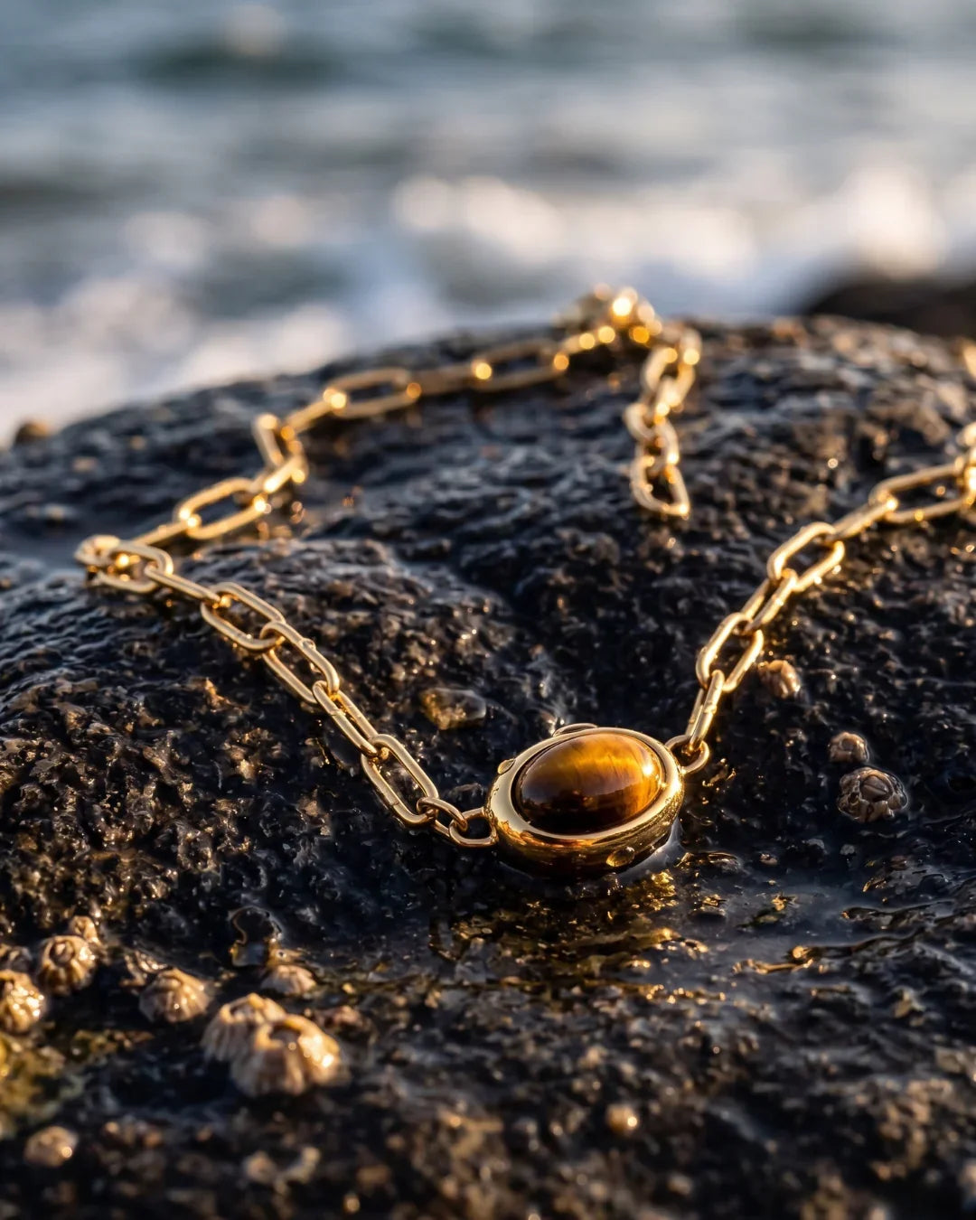 ZAFIRO NECKLACE