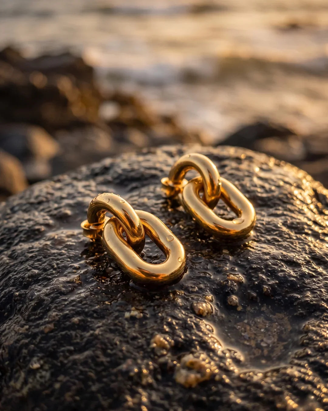 NÁCAR EARRINGS