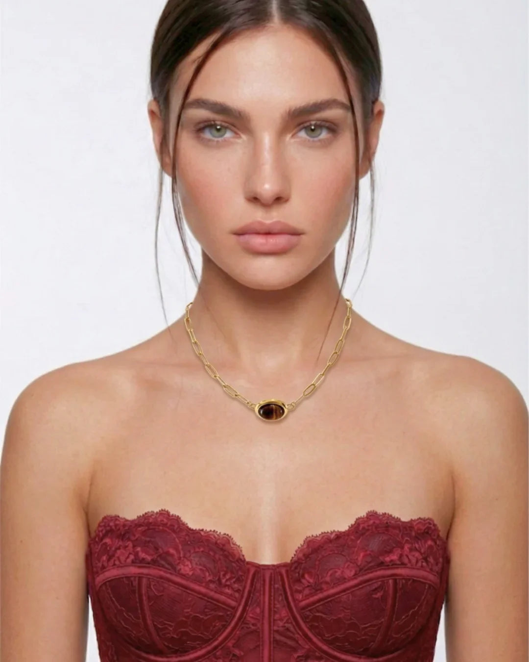 ZAFIRO NECKLACE